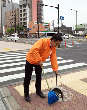 清掃活動の様子の画像